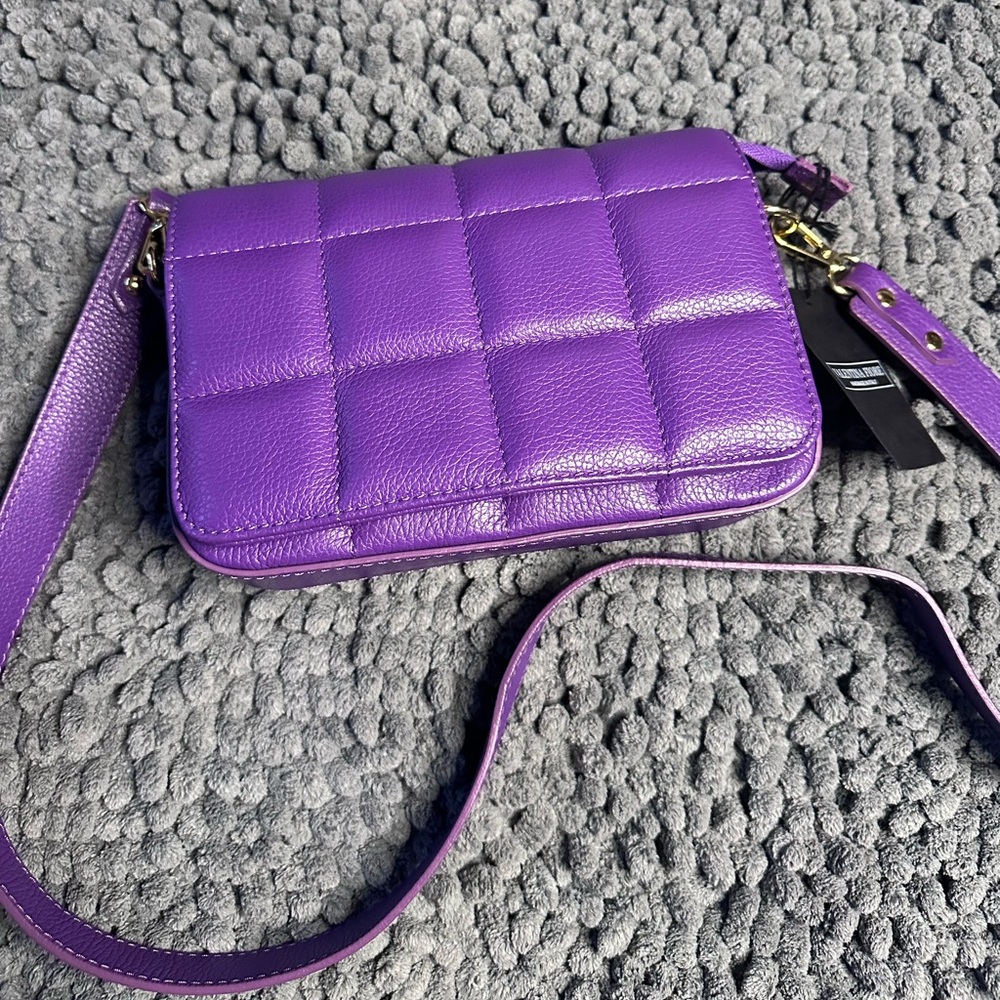 Valentina Fiore Purple Quilted made in Italy Leather Crossbody Bag